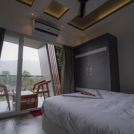 Bbc Luxury Apartments Perintalmanna Екстериор снимка