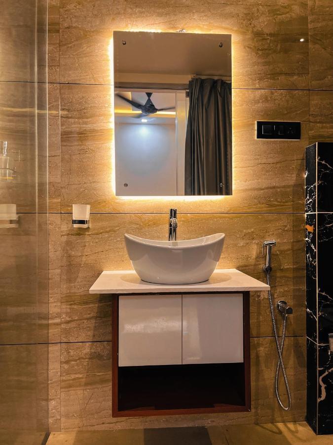 Bbc Luxury Apartments Perintalmanna Екстериор снимка
