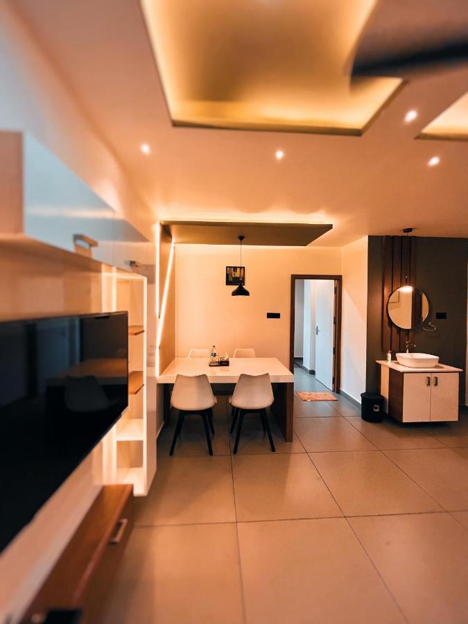 Bbc Luxury Apartments Perintalmanna Екстериор снимка