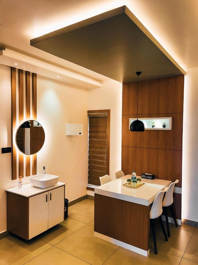 Bbc Luxury Apartments Perintalmanna Екстериор снимка