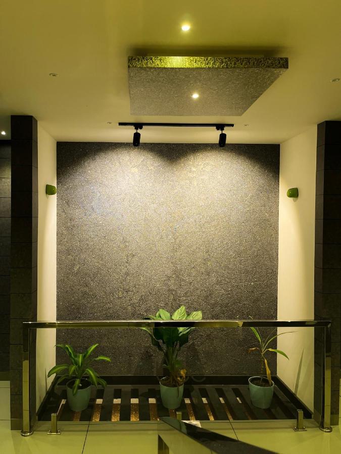 Bbc Luxury Apartments Perintalmanna Екстериор снимка
